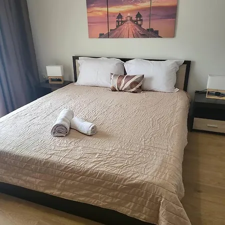 μοντέρνο στη アパート ヴェリア